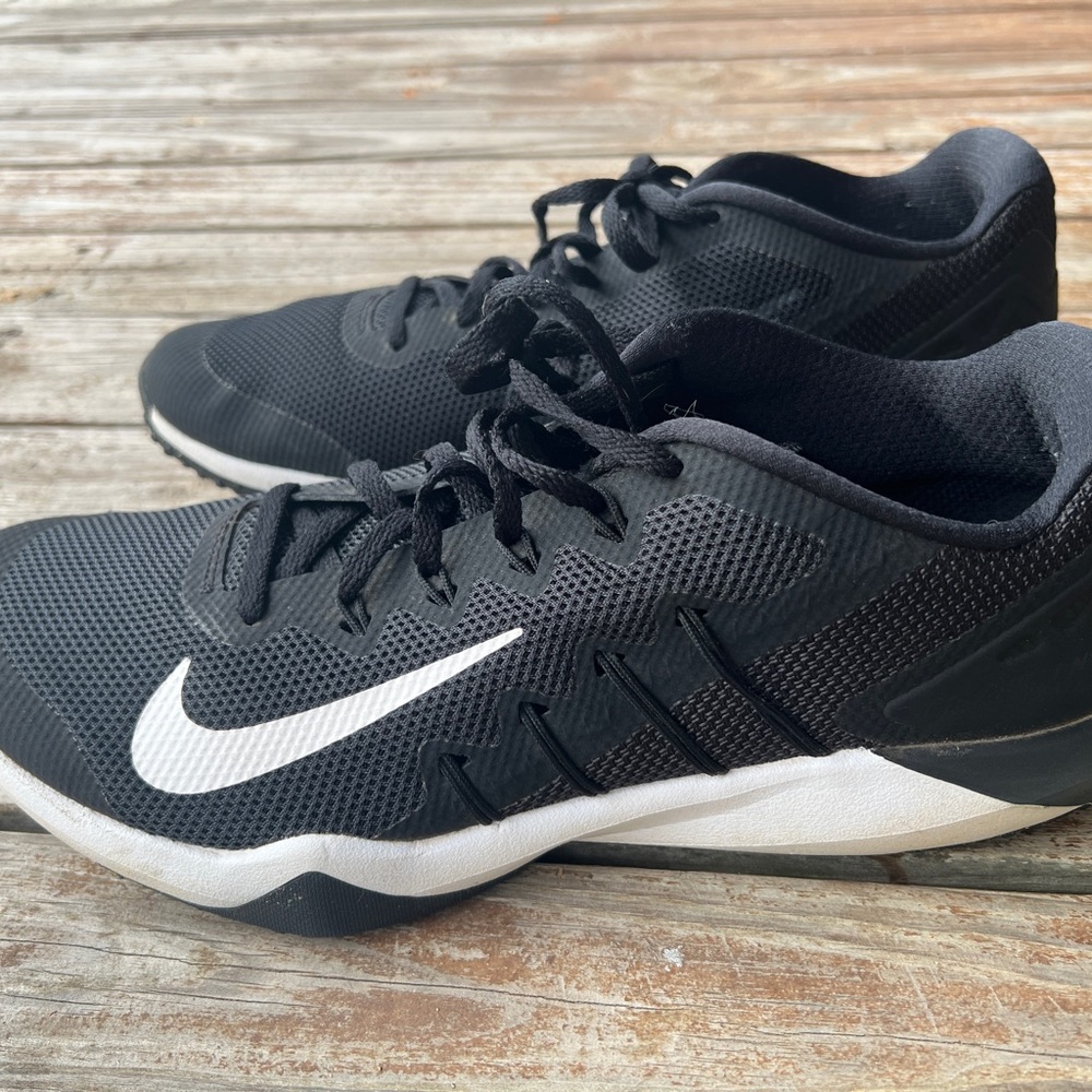 Nike Black and White Training Sneakers retaliation trainer 2 men’s size 11 - Picture 5 of 12